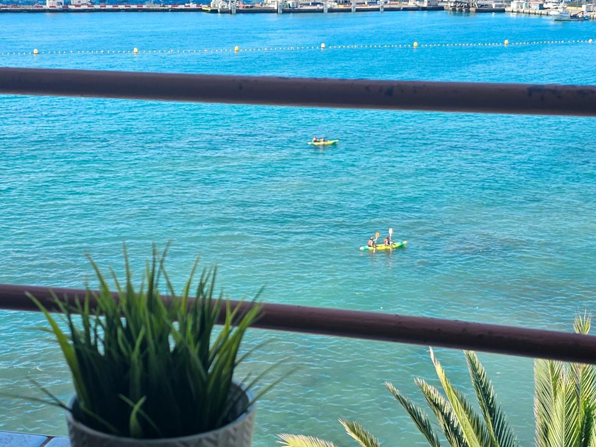 Apartment New Seafront Dreaming View Apartment, Cristianos *