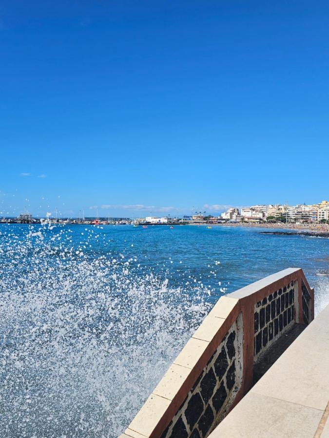 New Seafront Dreaming View Apartment, Cristianos Apartment
