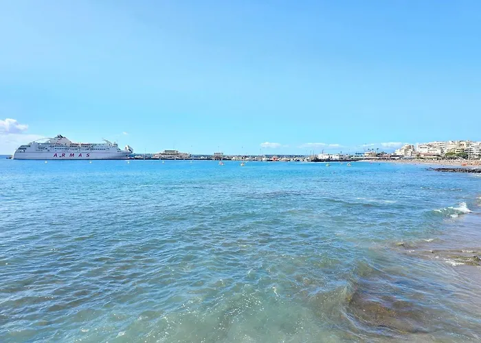 New Seafront Dreaming View Apartment, Los Cristianos