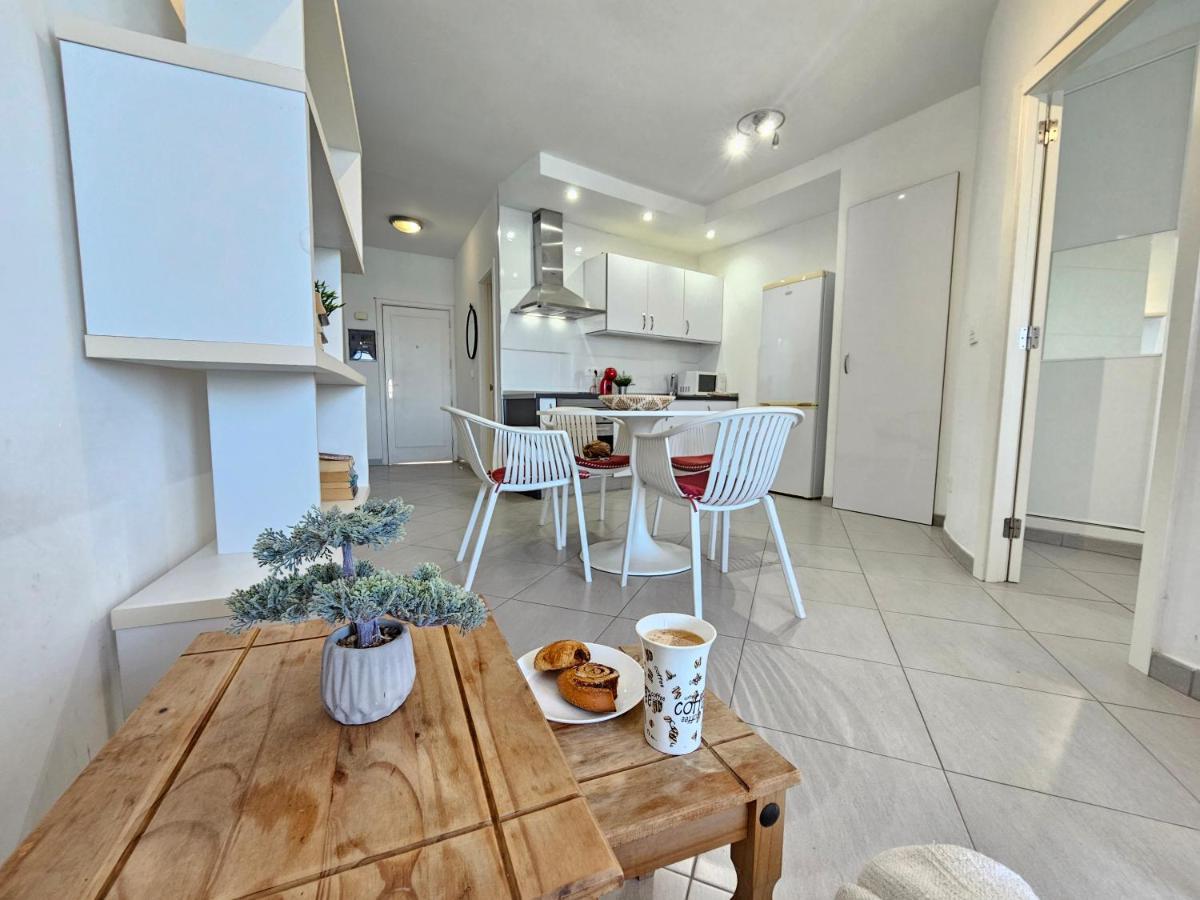New Seafront Dreaming View Apartment, Cristianos Apartamento Arona (Tenerife)